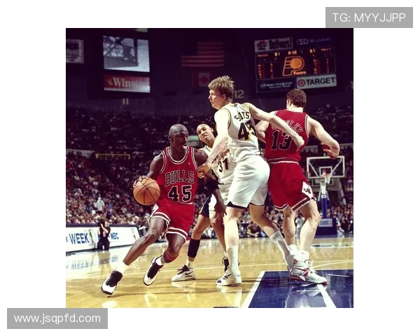 1991年乔丹对决活塞经典时刻回顾与精彩瞬间盘点